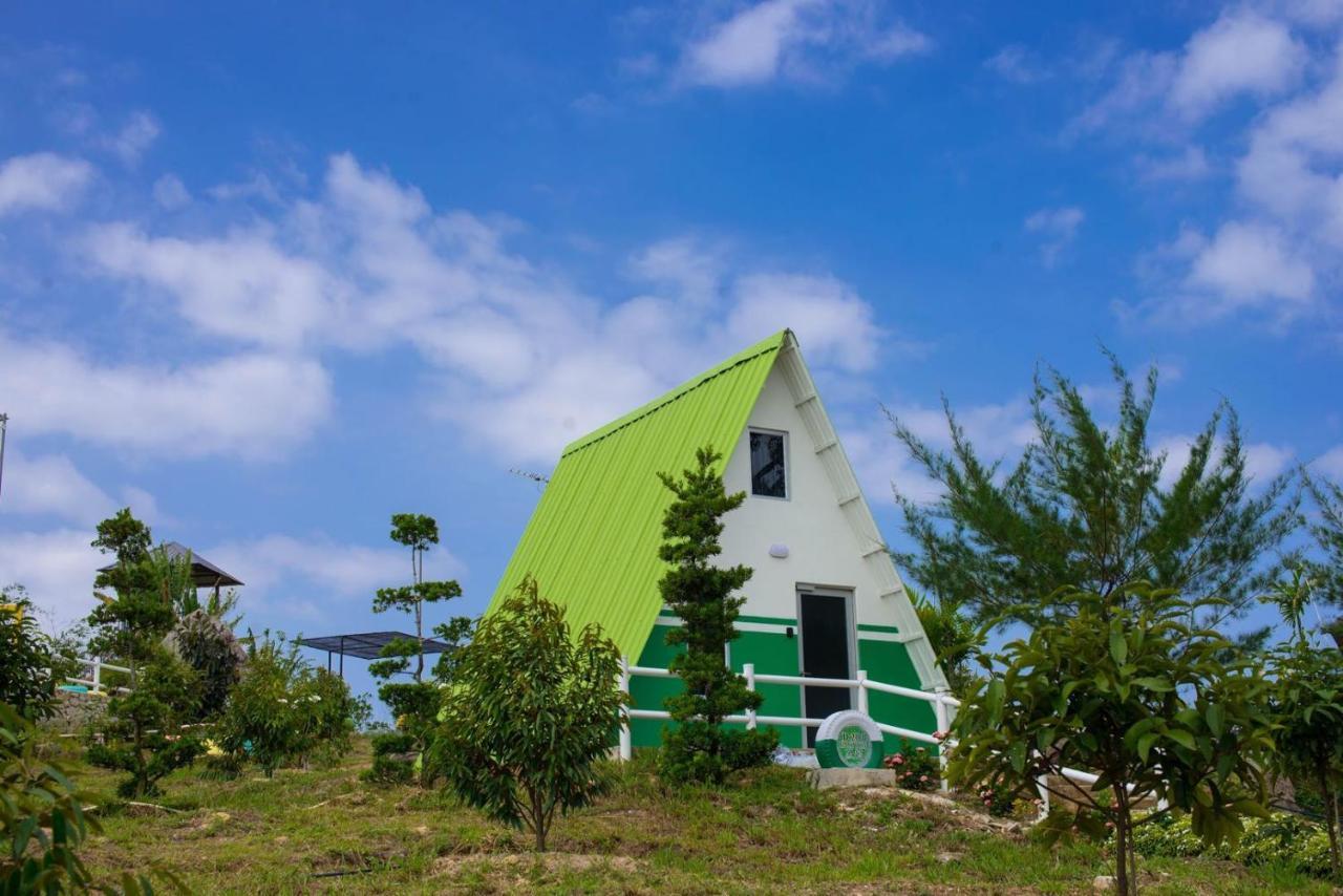 Durian Ecolodge Тампин Екстериор снимка